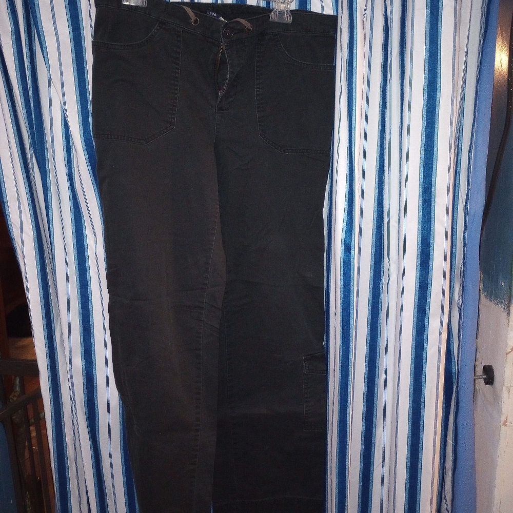 Woman's Gap Cargo pants